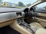 Jaguar XF D PREMIUM LUXURY AUTO 9