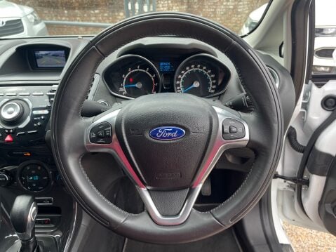 Ford Fiesta 1.6 TITANIUM X 13