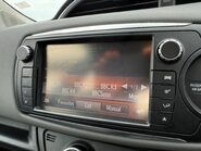 Toyota Yaris VVT-I ICON 14