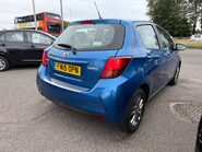 Toyota Yaris VVT-I ICON 5