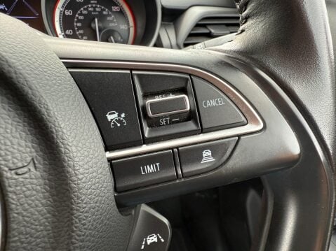 Suzuki Swift SZ-T DUALJET MHEV HYBRID AUTO 21