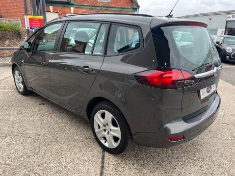 Vauxhall Zafira 1.4T EXCLUSIV 12