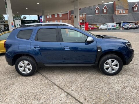 Dacia Duster 1.3 TCE COMFORT 8