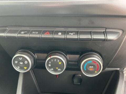 Dacia Duster 1.3 TCE COMFORT 17