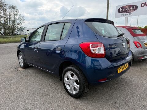 Dacia Sandero AMBIANCE PRIME 7