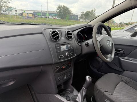 Dacia Sandero AMBIANCE PRIME 9