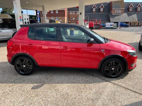 Skoda Fabia MONTE CARLO TECH TSI 8