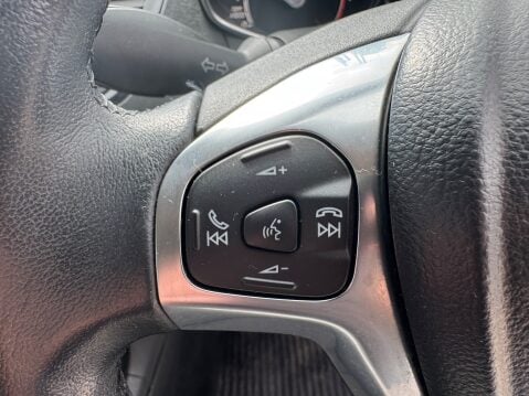 Ford Fiesta ZETEC AUTOMATIC 13