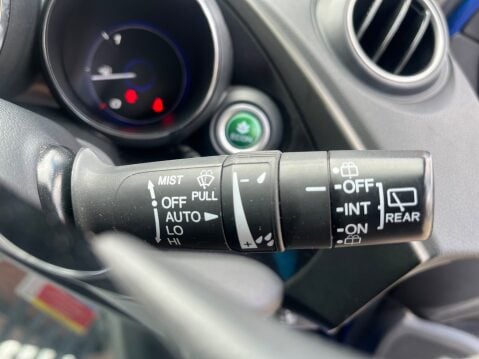 Honda Civic 1.4 I-VTEC SE PLUS NAVI 22