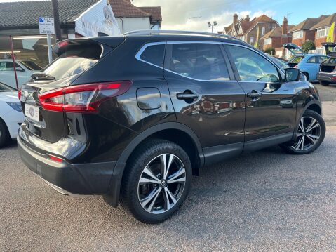 Nissan Qashqai 1.3 DIG-T N-CONNECTA DCT AUTOMATIC 2