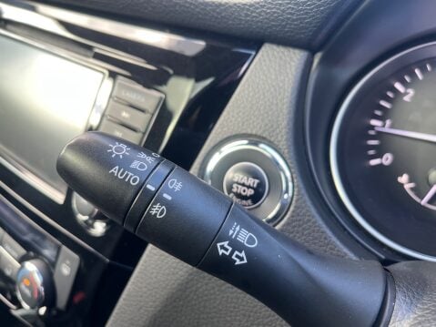 Nissan Qashqai 1.3 DIG-T N-CONNECTA DCT AUTOMATIC 21