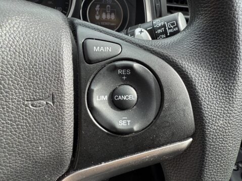 Honda Jazz 1.3 I-VTEC SE 18