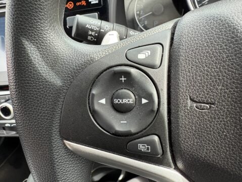 Honda Jazz 1.3 I-VTEC SE 19