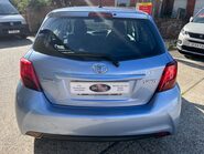 Toyota Yaris VVT-I ICON 5
