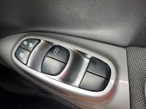 Nissan Juke 1.6 TEKNA 27