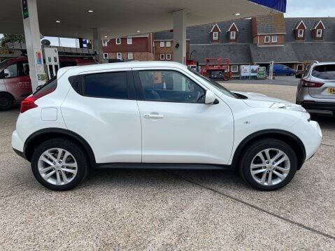 Nissan Juke 1.6 TEKNA 8