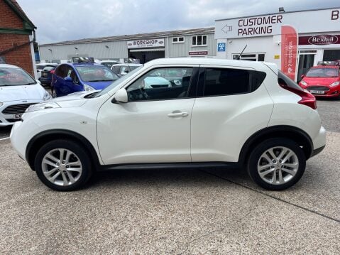 Nissan Juke 1.6 TEKNA 10