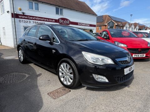 Vauxhall Astra ELITE AUTOMATIC CDTI 4