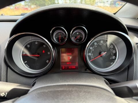 Vauxhall Astra ELITE AUTOMATIC CDTI 19