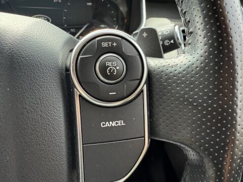 Land Rover Range Rover Sport SDV6 HSE DYNAMIC 26