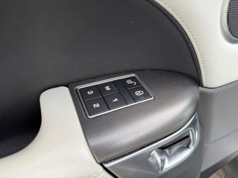 Land Rover Range Rover Sport SDV6 HSE DYNAMIC 17