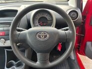 Toyota Aygo 1.0 VVT-I 12