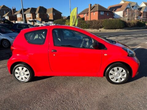 Toyota Aygo 1.0 VVT-I 8