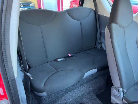 Toyota Aygo 1.0 VVT-I 7