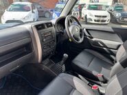 Suzuki Jimny SZ4 9