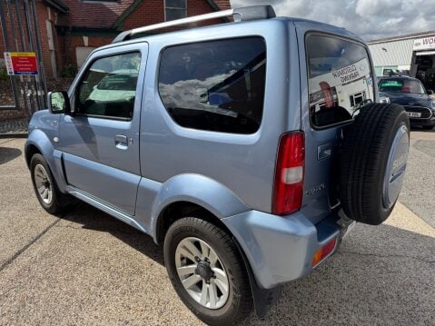 Suzuki Jimny SZ4 7