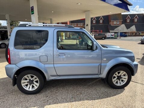 Suzuki Jimny SZ4 4