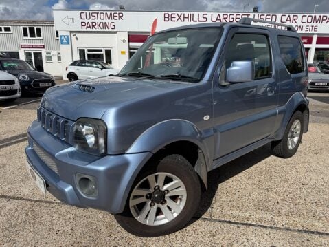 Suzuki Jimny SZ4 1