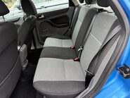 Ford Focus ZETEC 12