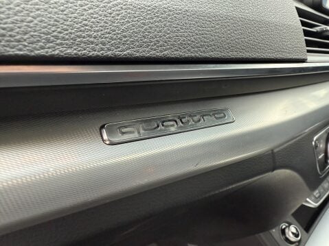 Audi Q5 TDI QUATTRO SPORT 18