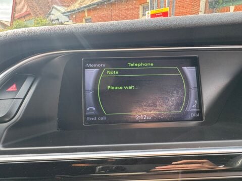Audi A4 AVANT 2.0 TDI QUATTRO BLACK EDITION S/S 19