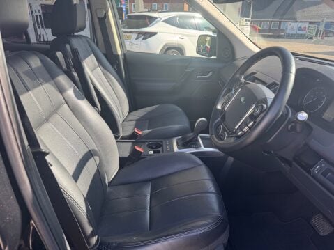 Land Rover Freelander 2 2.2 SD4 HSE 5dr AUTO 3
