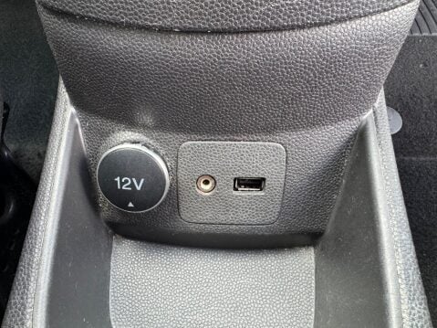 Ford Fiesta ZETEC 13