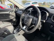 MG ZS EXCITE 9