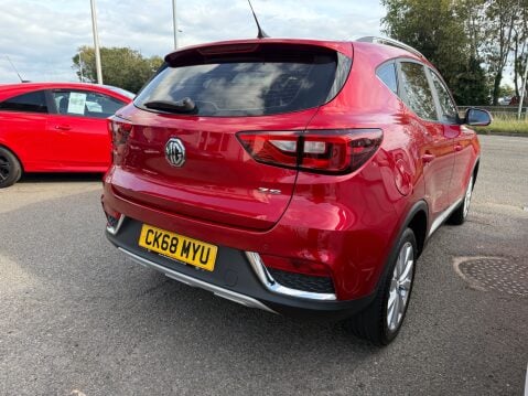 MG ZS EXCITE 5