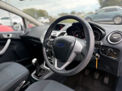 Ford Fiesta 1.2 EDGE 10