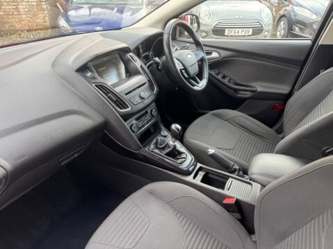 Ford Focus TITANIUM 11
