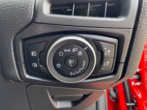 Ford Focus TITANIUM 16