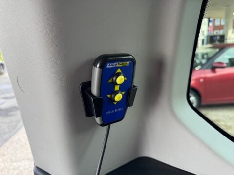 Peugeot Rifter HORIZON RE 8