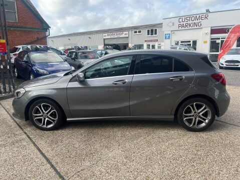 Mercedes-Benz A Class A 200 SPORT EDITION AUTOMATIC 10