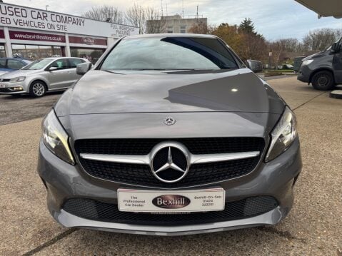 Mercedes-Benz A Class A 160 SPORT EDITION 8