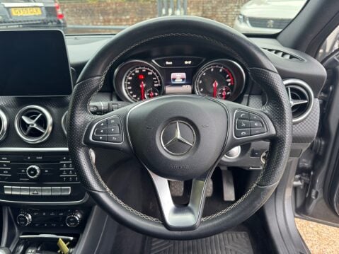 Mercedes-Benz A Class A 160 SPORT EDITION 12