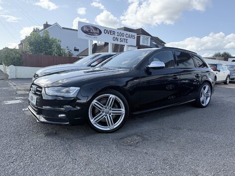 Audi A4 S4 AVANT QUATTRO BLACK EDITION