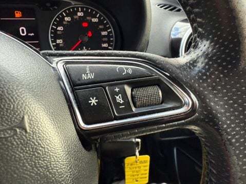 Audi A1 TDI S LINE 20