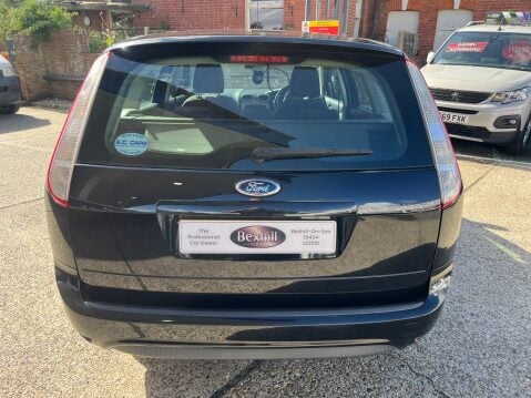 Ford Focus 1.6 ZETEC ESTATE 5