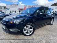 Ford Focus 1.6 ZETEC ESTATE 1